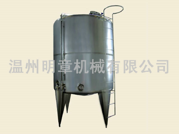 Double storage tank